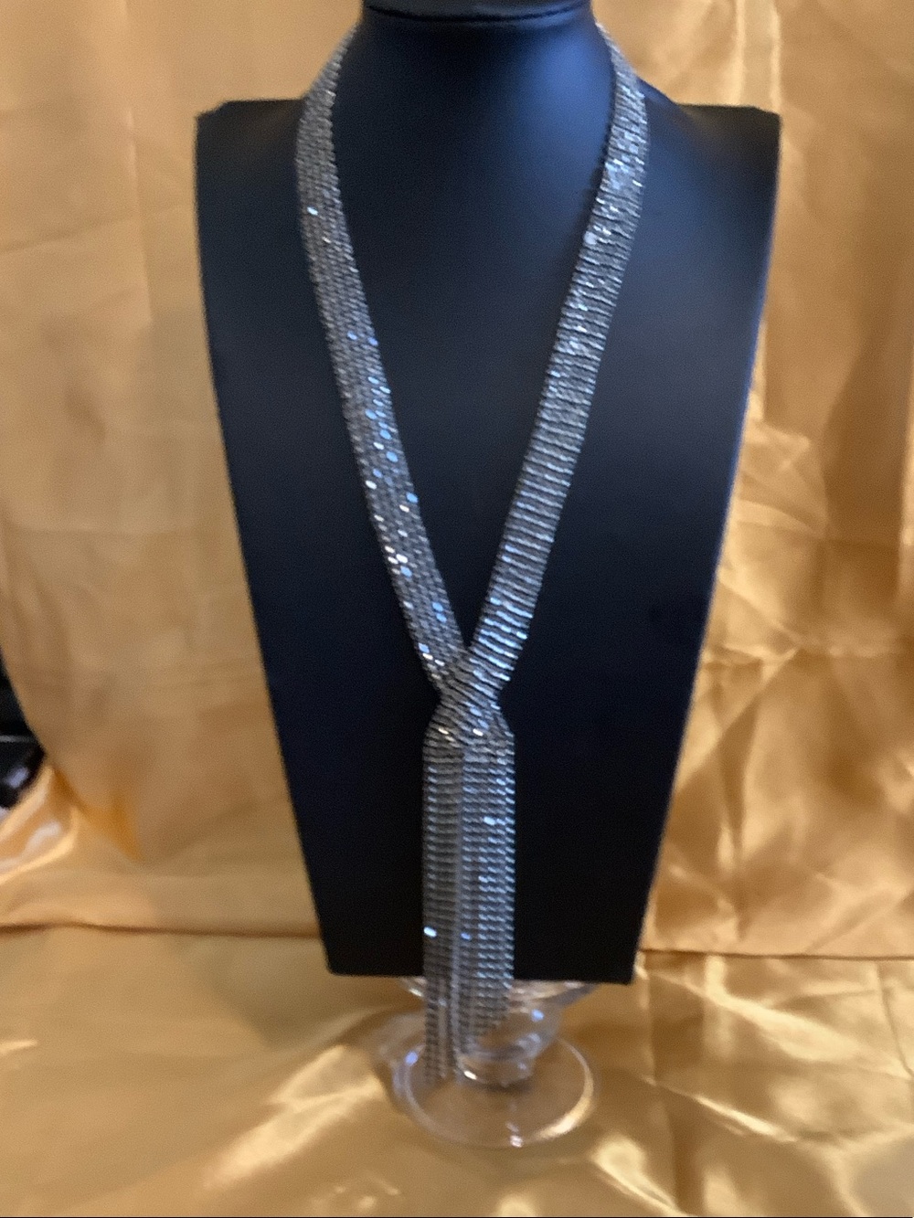 Rhinestone Lariat Necklace - Silver and black